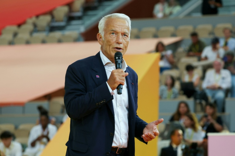 Le président du Medef Patrick Martin avant le début du débat entre sept candidats à la présidentielle organisé par l'organisation patronale, le 27 août 2026 à Paris ( AFP / Thomas SAMSON )
