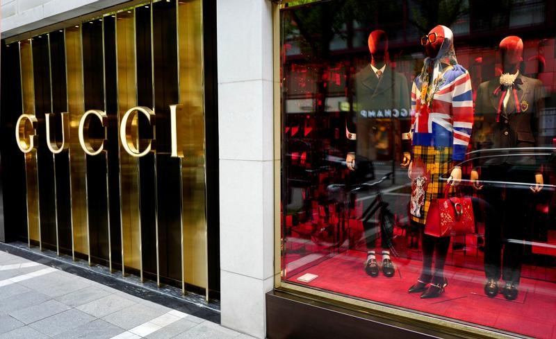 GUCCI EN APESANTEUR FAIT BONDIR LES VENTES DE KERING