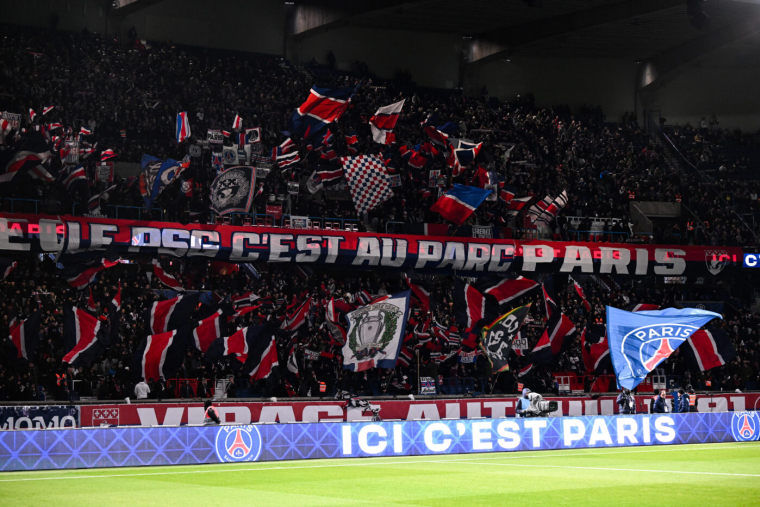 Deux associations dénoncent les chants des supporters du PSG