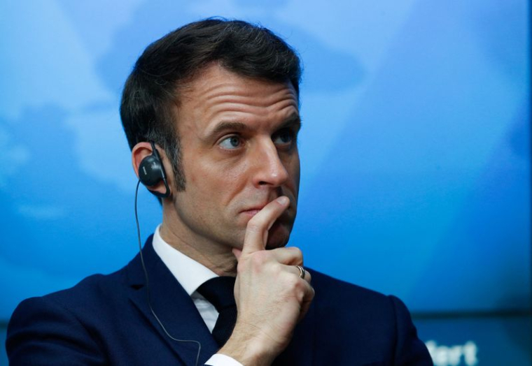 UKRAINE: MACRON JUGE LA SITUATION DANS LE DONBASS "TRÈS PRÉOCCUPANTE"