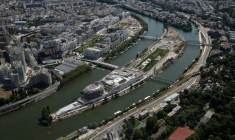 ue aérienne du chantier de l'île Séguin à Boulogne-Billancourt, le 14 juillet 2016 ans les Hauts-de-Seine ( AFP / THOMAS SAMSON )