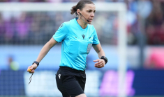 Stéphanie Frappart met un terme à sa carrière d’arbitre