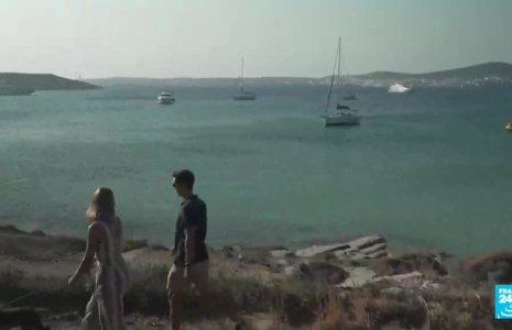 Surtourisme en Grèce : les riverains luttent contre l'excès de visiteurs estivaux