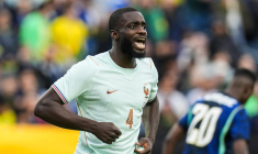 Un défenseur renvoyé à la maison après la victoire face au Brésil