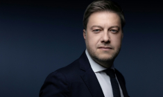 Le maire sortant de Marseille, le divers gauche Benoît Payan, à Paris le 19 novembre 2025 ( AFP / JOEL SAGET )