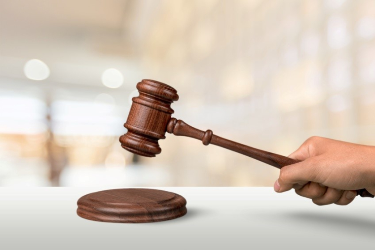 Requalification d’une assurance vie en donation indirecte (Crédit photo: Fotolia)