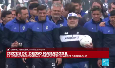 Football : Diego Maradona, légende du football argentin, est mort