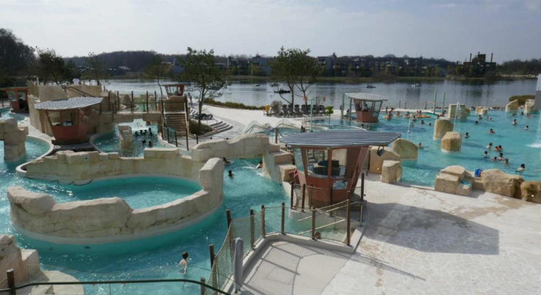 Pierre et Vacances est copropriétaire, avec Euro Disney, de Village Nature, situé en région parisienne. (© J. Corric)