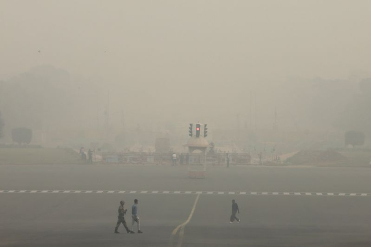 INDE: LA COUR SUPRÊME IMPOSE LE TÉLÉTRAVAIL À NEW DELHI EN RAISON DE LA POLLUTION DE L'AIR