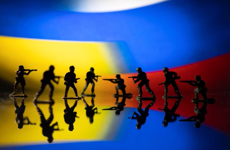 UKRAINE: PREMIÈRES SANCTIONS OCCIDENTALES CONTRE LA RUSSIE