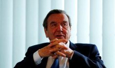 ALLEMAGNE: L'EX-CHANCELIER GERHARD SCHRÖDER QUITTE LE CONSEIL D'ADMINISTRATION DE ROSNEFT