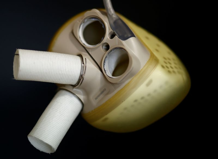 Un cœur artificiel produit par le fabricant français Carmat