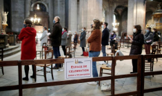 FRANCE: LES RESSOURCES DE L'EGLISE CATHOLIQUE AFFECTÉES PAR LE CORONAVIRUS