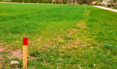 L'abattement fiscal, sur la vente d'un terrain à bâtir, dépend de la durée de détention. (© Adobestock)