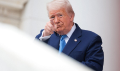 Donald Trump à Arlington, aux États-Unis, le 26 mai 2025. ( GETTY IMAGES NORTH AMERICA / KAYLA BARTKOWSKI )