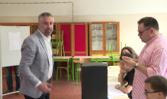 Portugal : vote du chef du Parti socialiste Pedro Nuno Santos à Lisbonne