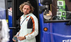 Adrien Rabiot parle encore de la pelouse du MetLife Stadium