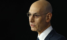 Le commissaire de la NBA Adam Silver