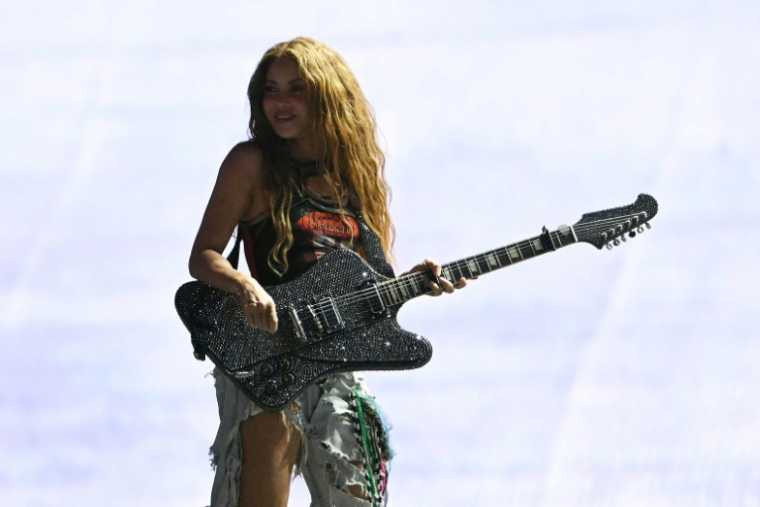 La popstar colombienne Shakira lors d'une répétition sur la plage de Copacabana, à Rio, le 1er mai 2026 ( AFP / Mauro PIMENTEL )