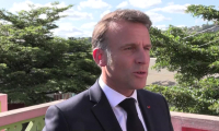 Madagascar: Macron annonce la création d'une "commission mixte franco-malgache d'historiens"