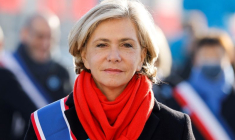 UN SONDAGE DONNE PÉCRESSE DEVANT MACRON AU SECOND TOUR DE LA PRÉSIDENTIELLE