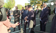Retraites: "Tous les débats sont possibles", rappelle Lecornu