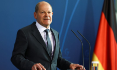 SCHOLZ DIT QUE SA PRIORITÉ EST D'ÉVITER UNE CONFRONTATION DE L'OTAN AVEC LA RUSSIE