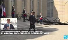 Matignon : les noms de Bertrand et Cazeneuve toujours en suspens