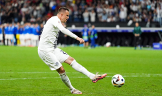 Josip Iličić rate une panenka et élimine son équipe en Ligue Conférence