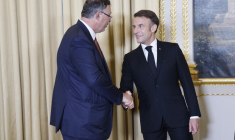 Patrick Pouyanné et Emmanuel Macron à Paris, le 6 mai 2024. ( POOL / LUDOVIC MARIN )