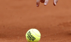 Vue d'une balle de tennis à Roland Garros