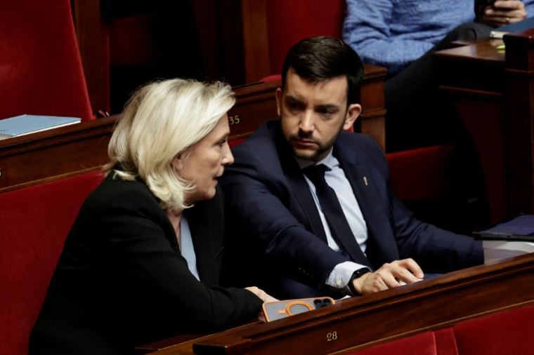 La présidente des députés RN Marine Le Pen et le député RN Jean-Philippe Tanguy à l'Assemblée nationale le 27 octobre à Paris ( AFP / STEPHANE DE SAKUTIN )