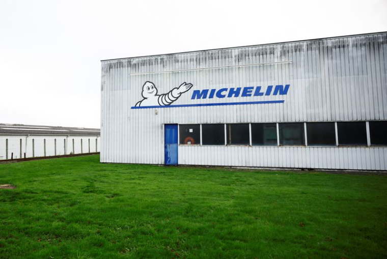Grève des travailleurs du fabricant de pneus Michelin à Cholet