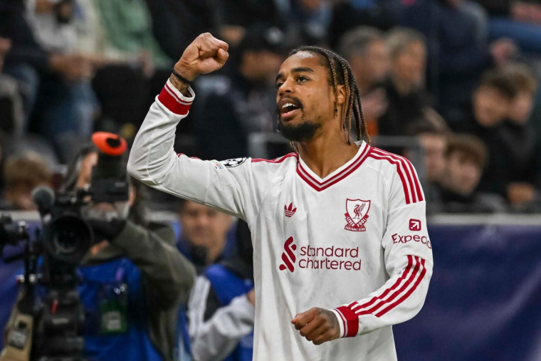 Bradley Barcola juge la Premier League moins tactique que la Ligue 1