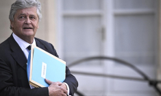 Selon Nicolas Forissier, ministre délégué chargé du Commerce extérieur, les échanges commerciaux entre la France et l'Afrique ont dépassé 65 milliards d'euros en 2024. ( AFP / JULIEN DE ROSA )