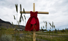 CANADA : UN GROUPE AUTOCHTONE ANNONCE LA DÉCOUVERTE DE CENTAINES DE TOMBES NON MARQUÉES