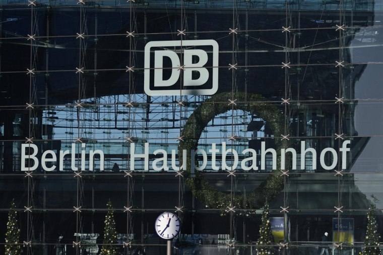 ( AFP / JOHN MACDOUGALL )