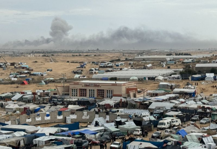 Un refuge pour des Palestiniens à Rafah, dans la bande de Gaza