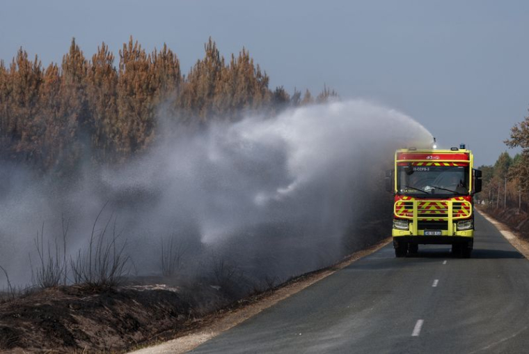 Incendies de forêt dans le sud-ouest de la France
