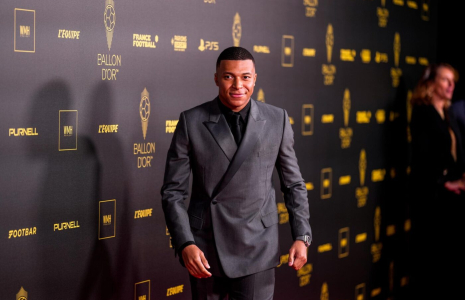 Le journaliste chinois a placé Mbappé hors du podium du Ballon d'or