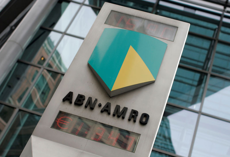 ABN AMRO VEND 75% D'UNE DIVISION CRÉDIT IMMOBILIER À INFOSYS