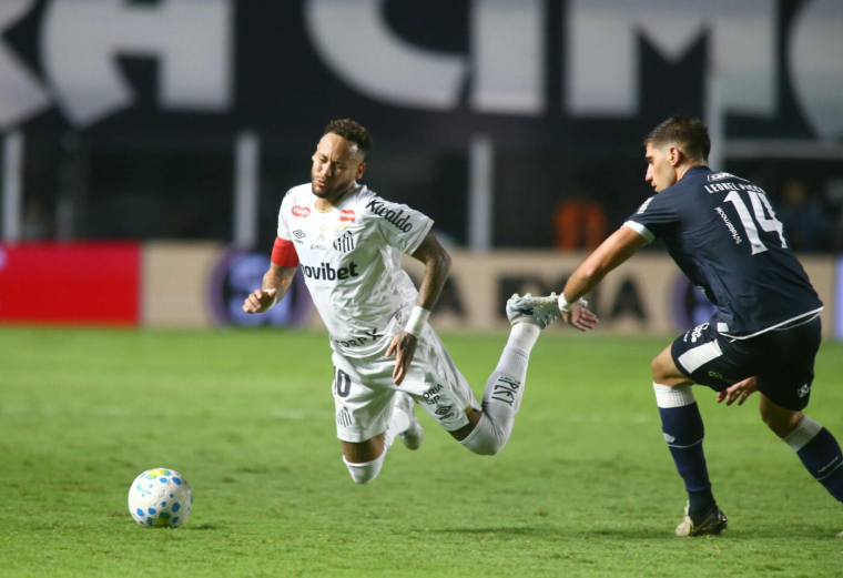 Neymar dans une nouvelle polémique au Brésil