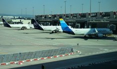 Des avions à l'aéroport de Francfort, en Allemagne, le 22 avril 2026 ( AFP / Kirill KUDRYAVTSEV )