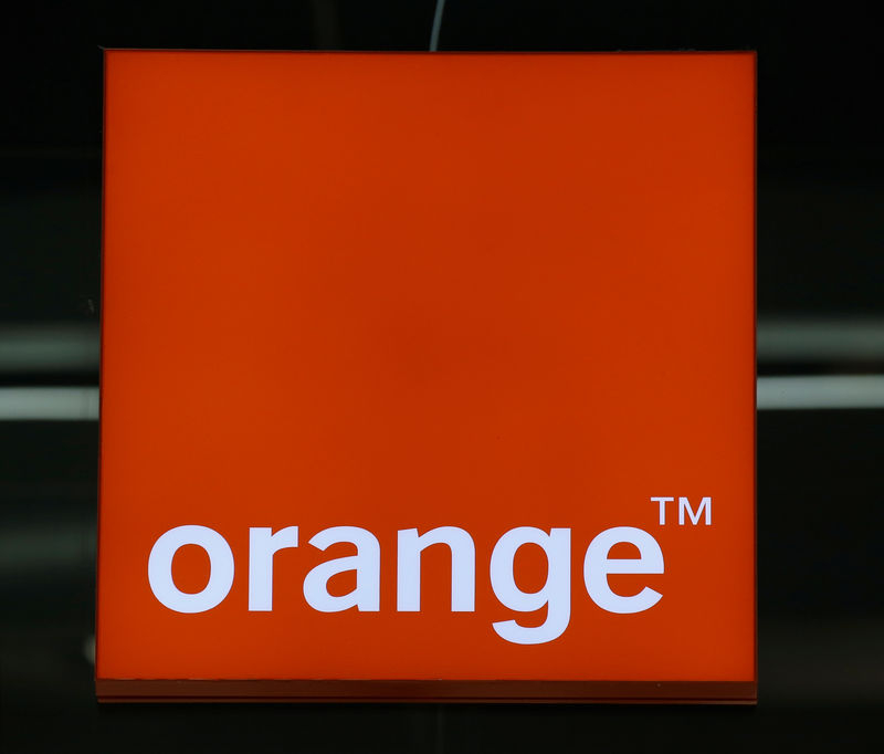 ORANGE POSE LES BASES D'UNE CESSION PARTIELLE DES TOURS DE SON RÉSEAU EN EUROPE
