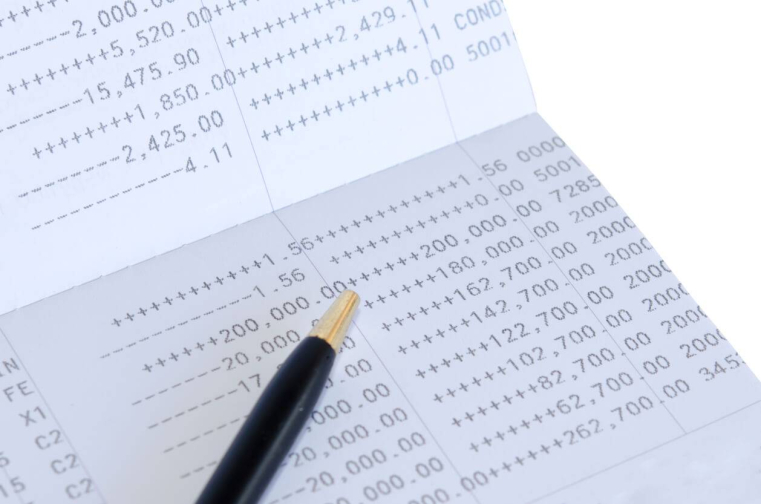 Comment fonctionne un livret d’épargne bancaire et qui peut en bénéficier ? / iStock.com - hirun