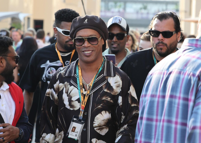 La déclaration d'amour de Ronaldinho à Paris