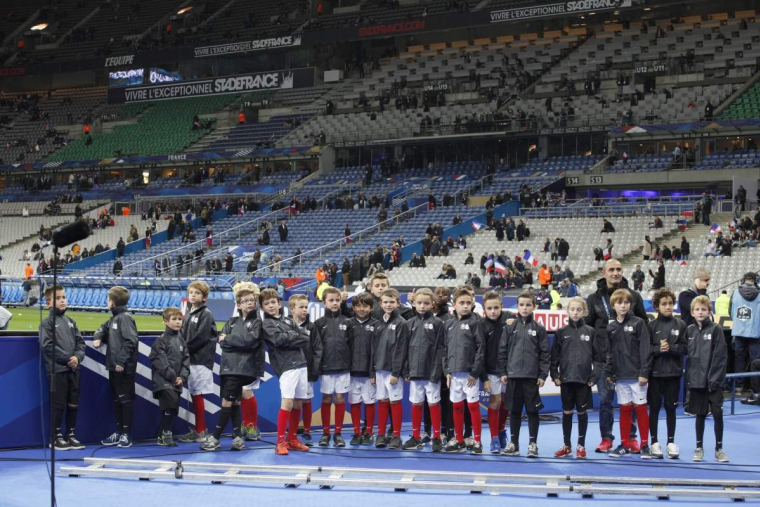 « Une folie de plus dans une journée déjà folle » : le 13 novembre raconté par les Escort Kids