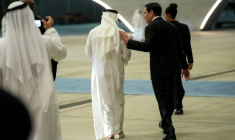 Marco Rubio lors de son arrivée à Abou Dhabi, le 23 juin 2026. ( POOL / Eric Lee )