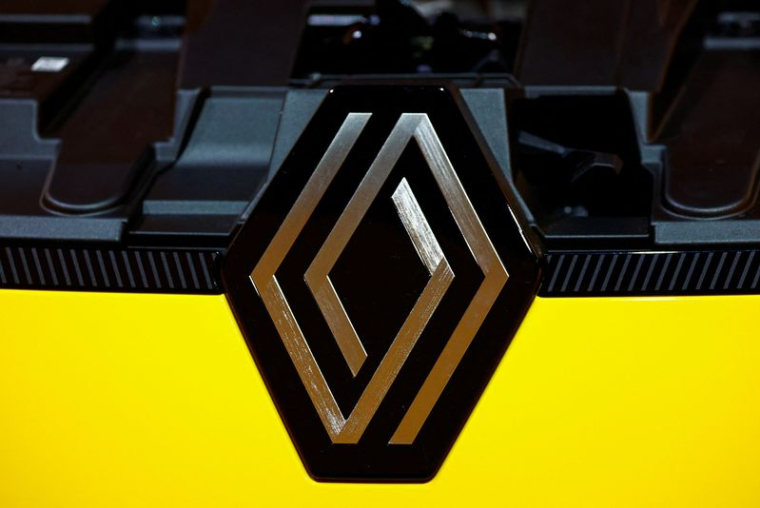 Le logo de Renault est visible sur la nouvelle voiture électrique Renault 5 E-Tech