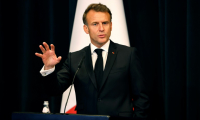 Le président de la République Emmanuel Macron à Tirana, en Albanie, le 17 mai 2025 ( AFP / Ludovic MARIN )